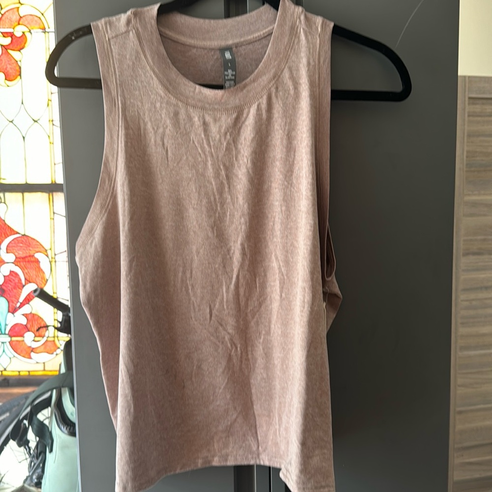 Vuori energy top NWT